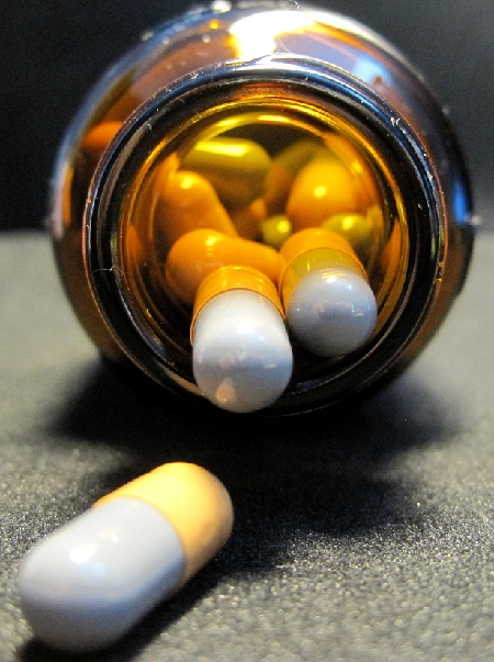 Medikamente-Medizinskandal-Pharmaindustrie-Pharmafirmen-Pharmaindustrie-Pharmakonzern-Pharmaskandal-Pfizer-NOVARTIS-Kritisches-Netzwerk-Schmerzmittel