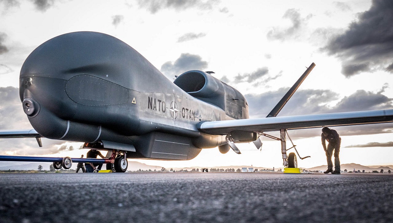 AGS-Alliance-Ground-Surveillance-NATO-North-Atlantic-Treaty-Terror-Organization-OTAN-Kritisches-Netzwerk-unbemanntes-Luftfahrzeug-unmanned-aerial-vehicle-UAV