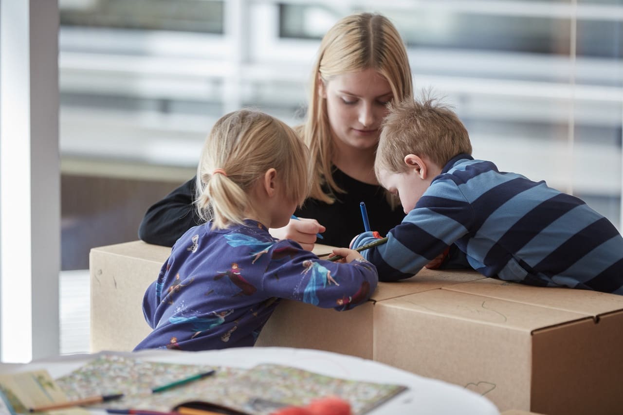 Alleinerziehende-Kinderbetreuung-Gleichberechtigung-Teilzeitfalle-Gender-Equal-Pay-Time-Care-Gap-Kritisches-Netzwerk-Geschlechtergleichstellung-Kleinkinderbetreuung