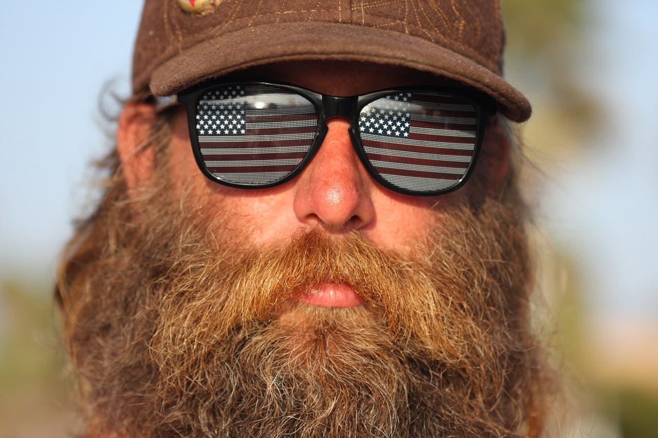 Amerikanischer-Exzeptionalismus-exceptionalism-Plutokratie-Kritisches-Netzwerk-Dollarokratie-Demokratur-Demokratieverstaendnis-Elitendemokratie-Pseudodemokratie-USA