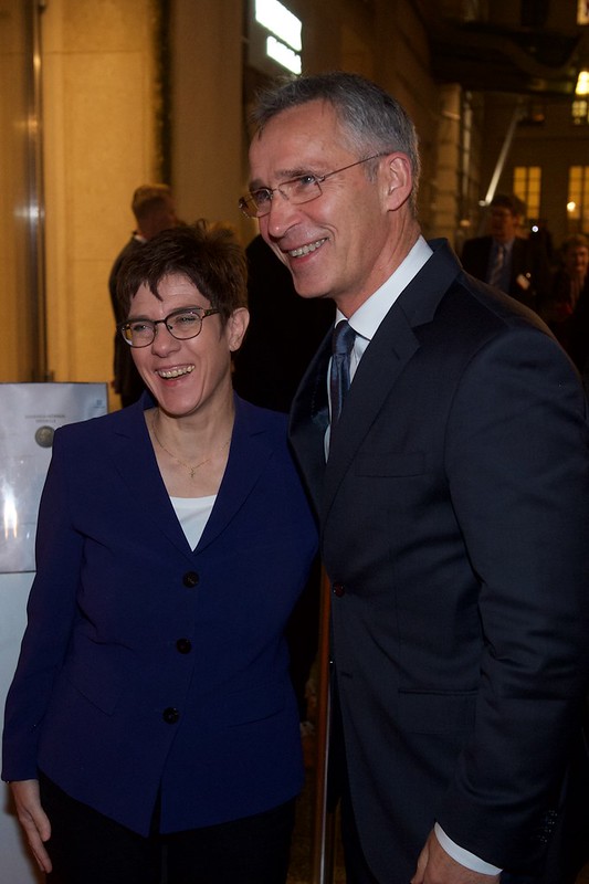 Annegret Kramp-Karrenbauer-Jens Stoltenberg-Minster-of-Defence-of-Germany-NATO-Secretary-General-Kritisches-Netzwerk-Uebernahme-Verantwortung-Bundeswehr