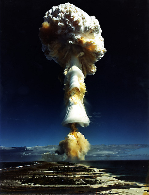 atombombe_french_polynesia_atomkrieg_atomwaffen_nuclear_weapon_thermonuclear_test_bomb_nukes_kernwaffen_kritisches_netzwerk_nuklearwaffen_nuklearkrieg_franzoesisch-polynesien.jpg