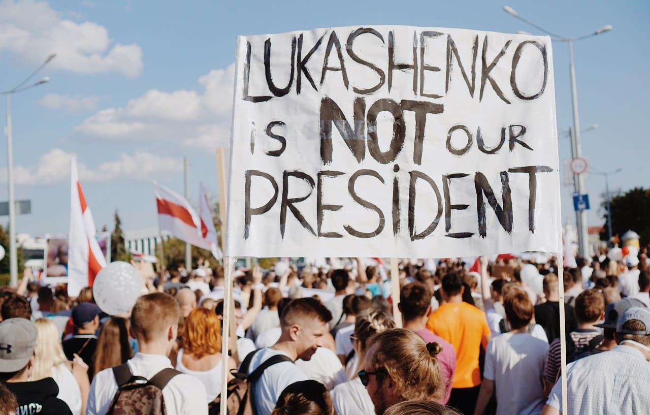 Belarusian-protests-Weissrussland-Alexander-Lukaschenko-Lukashenko-Aljaksandr-Ryhorawitsch-Lukaschenka-Minsk-Belarus-Kritisches-Netzwerk-Wahlbetrug-Wahlfaelschung