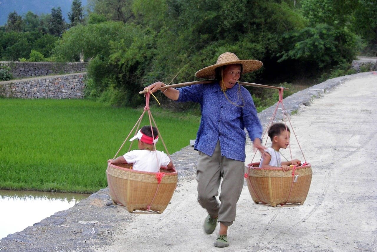 China-Ein-Zwei-Drei-Kind-Politik-Bevoelkerungsentwicklung-Bevoelkerungsexplosion-Bevoelkerungswachstum-Kritisches-Netzwerk-Zwangssterilisation-Zwangsabtreibungen