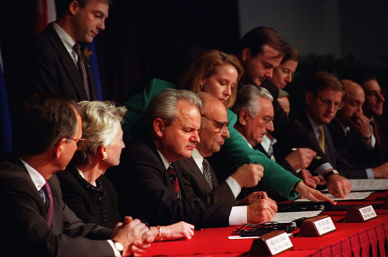 Dayton_Abkommen_Agreement_Friedensabkommen_Jugoslawien_Slobodan_Milosevic_Alija_Izetbegovic_Kroatien_Franjo_Tudman_Serbien_Kosovo_Kritisches-Netzwerk