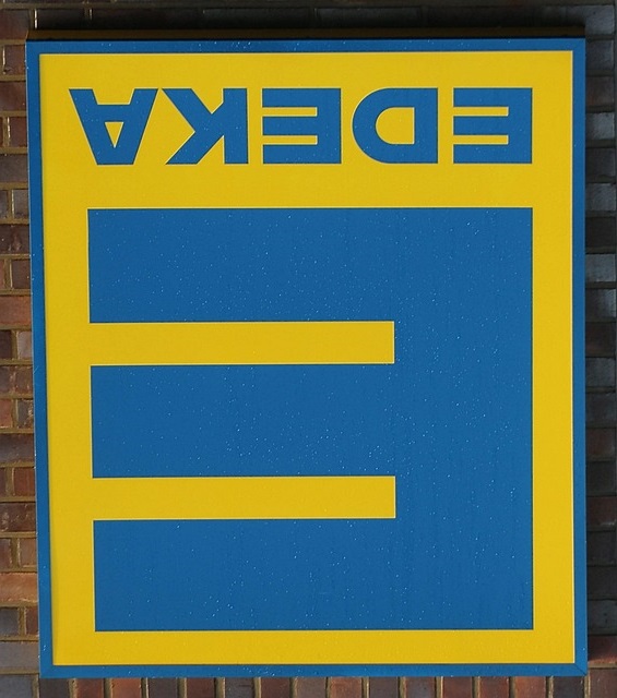 EDEKA_Brandmauer_politische_Einmischung_Warum_bei_Edeka_Blau_nicht_zur_Wahl_steht_Kampagne_AfD_Warnsignal_fuer_Unvertraeglichkeit_Bevormundung_Kritisches-Netzwerk