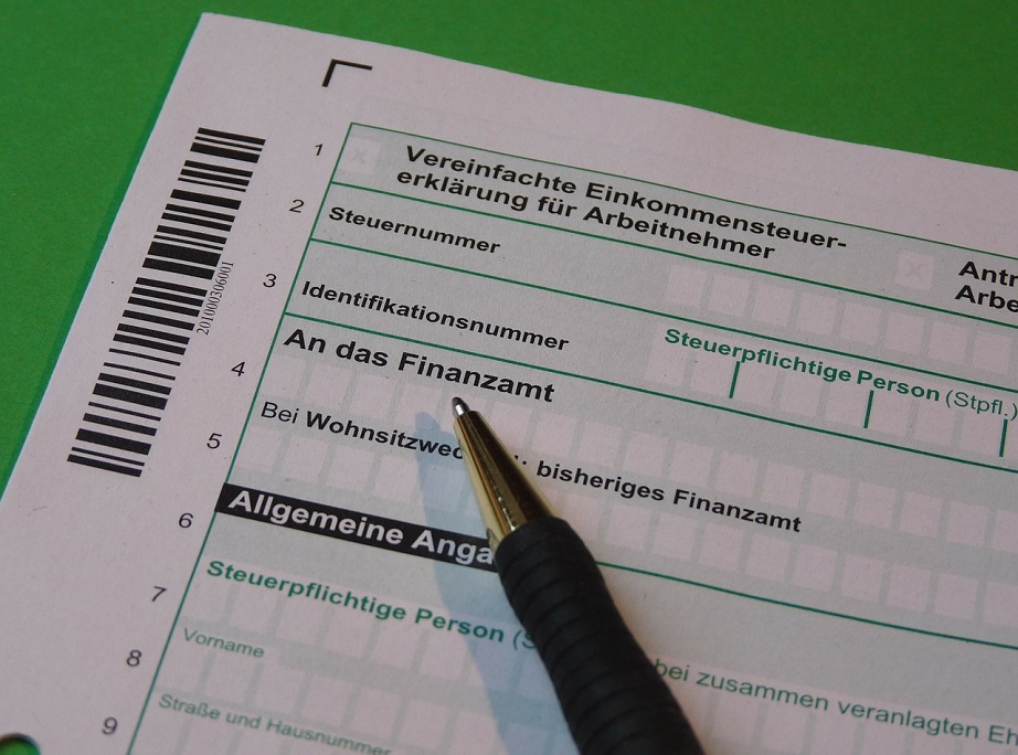 einkommensteuer_einkommensteuererklaerung_finanzamt_bundesfinanzhof_abgeltungsteuer_steuerzahler_steuerabzug_steuerausfaelle_steuerschuldner_kritisches_netzwerk_quellensteuer.jpg