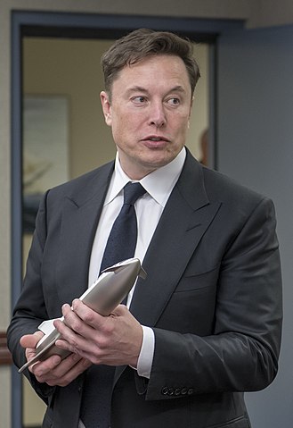 Elon-Reeve-Musk-Tesla-Manufacturing-Gigafactory-Brandenburg-SE-SpaceX-PayPal-Kritisches-Netzwerk-Elektrofahrzeuge-Elektromobilitaet-Neuralink-Thud-Elektroantrieb