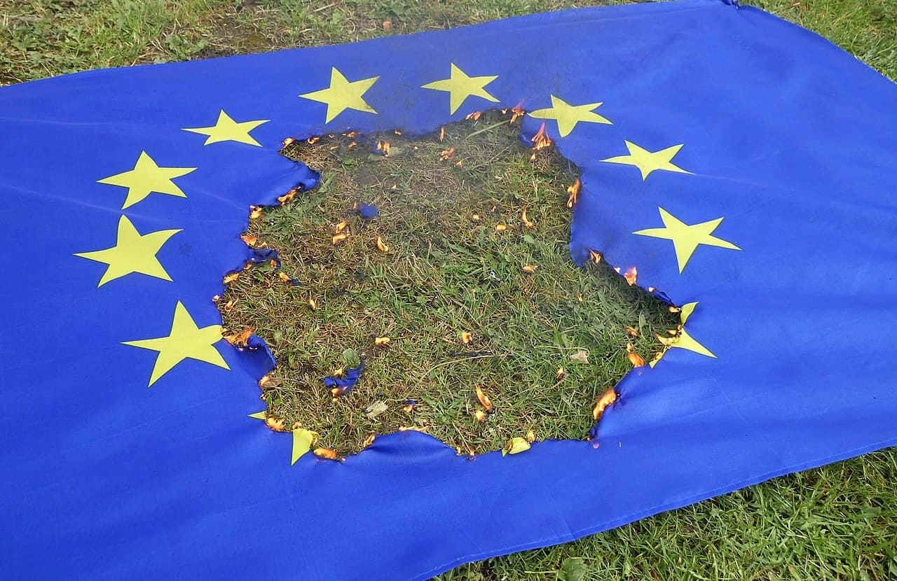 EU_Europaeische_Union_Europas_Tod_Aggressionspolitik_Antirussische_Virulenz_Russophobie_ transatlantischer_Kadavergehorsam_Osterweiterung_Wertewesten_Kritisches-Netzwerk