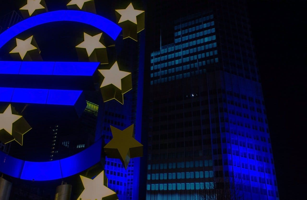 Europaeische-Zentralbank-ECB-European-Central-Bank-EZB-Frankfurt-Kritisches-Netzwerk-Anleihekaufprogramm-Public-Sector-Purchase-Programme-PSPP-Anleihekaeufe