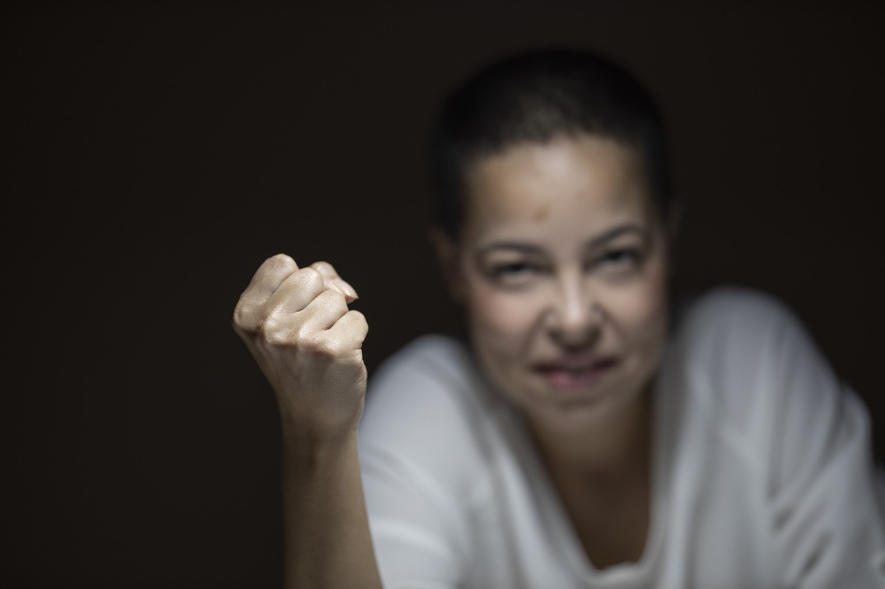 Faust_Wut_Abgehaengte_Ausgegrenzte_Aussortierte_Deklassierte_Marginalisierte_Marginalisierung_Neokannibalismus_Ueberlebenskampf_Kritisches-Netzwerk