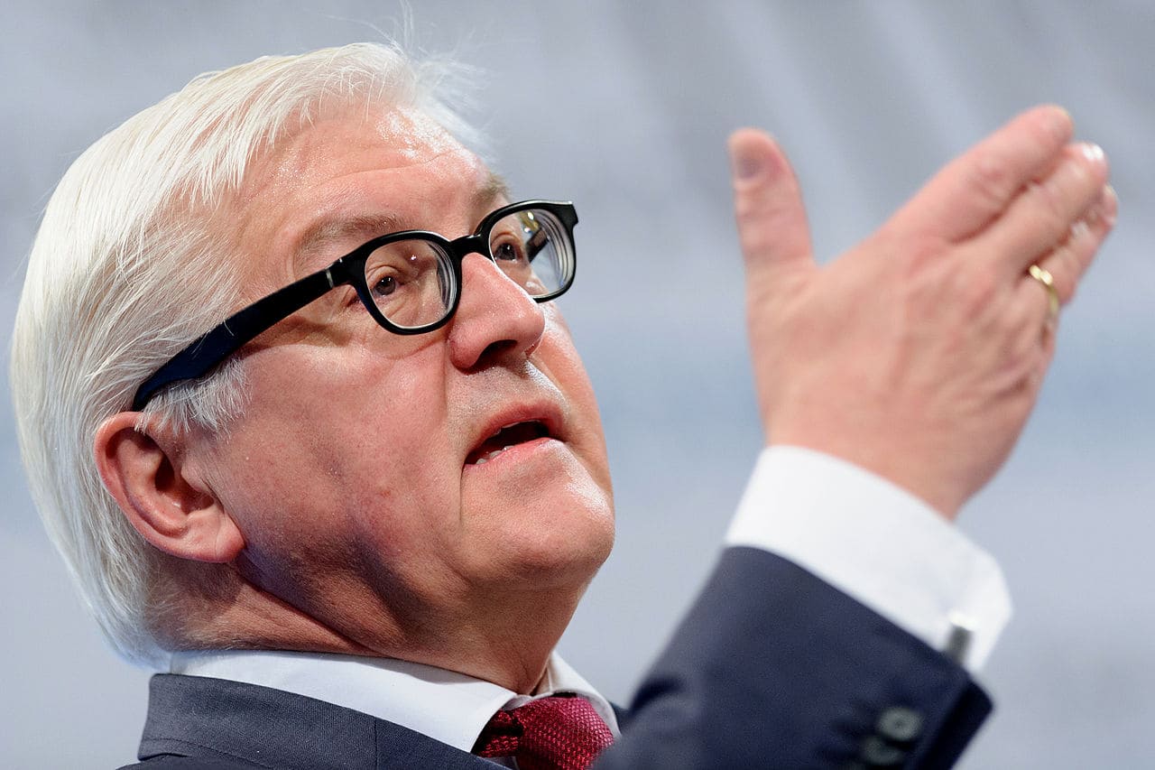 Frank-Walter-Steinmeier-SPD-Bundespraesident-Schloss-Bellevue-Selbstherrlichkeit-Selbstueberhoehung-Heuchler-Transatlantiker-Kritisches-Netzwerk-Russophobie-Demokratur