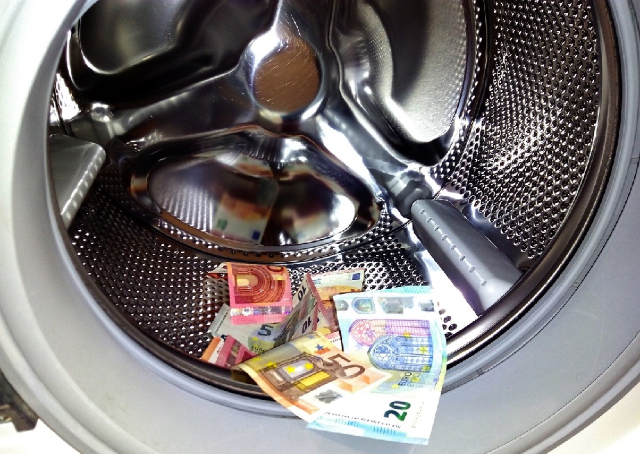 Geldwaesche, Schwarzgelder, Korruption, Geldwaeschebekaempfung, Steuerbetrug, Steuerhinterziehung