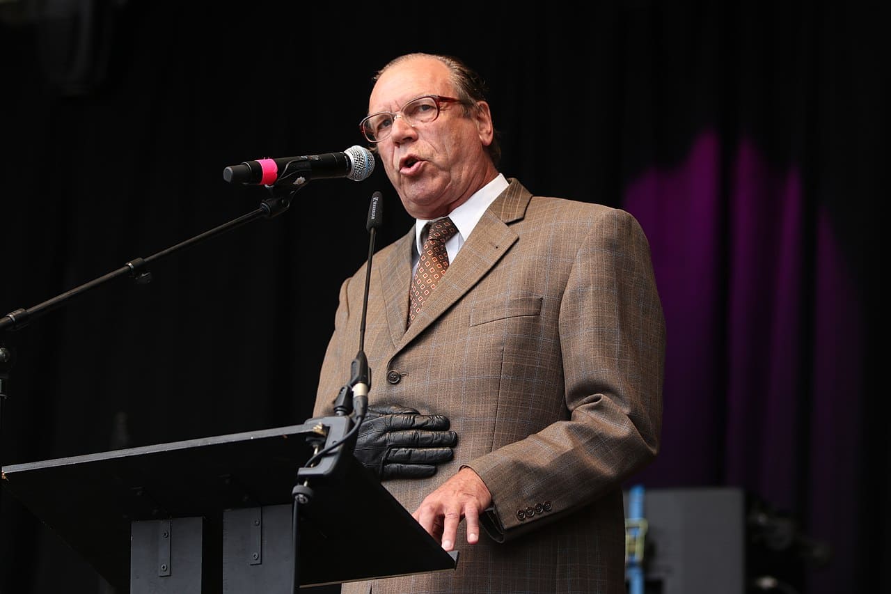 Georg-Schramm-2018-Rentner-Lothar-Dombrowski-Staatsbloedeleien-Haeme-Gesellschaftskritik-Kritisches-Netzwerk-politische-Korrektheit-politisches-Kabarett-Badenweiler