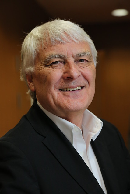 Gerd-Glaeske-Gesundheitswissenschaftler-homoeopathische Mittel-Wirksamkeitsnachweis-Bittere-Pillen-Kritisches-Netzwerk-Homoeopathie-Homoeopathika-Placeboeffekt