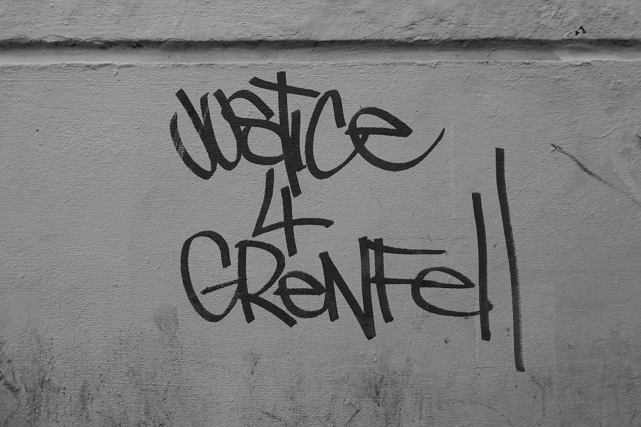grenfell_tower_tragedy_justice_ignorance_transparence_criticism_judith_hackitt_vertuschung_brandopfer_todesopfer_kritisches_netzwerk_final_report_building_regulations_britische_aristokratie.jpg