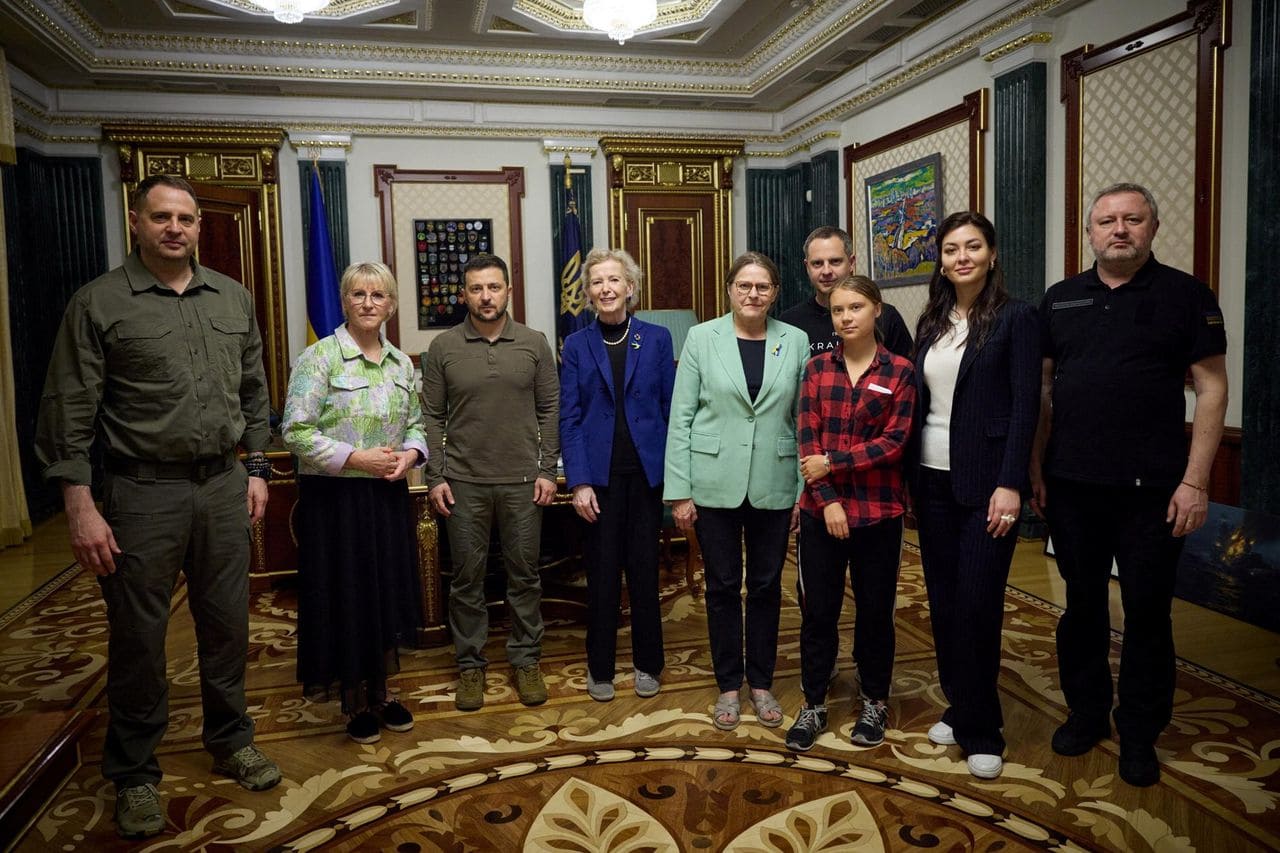 Greta_Thunberg_Volodymyr_Zelenskyy_Wolodymyr_Oleksandrowytsch_Selenskyj_Kiew_Kiev_nazigrad_Ukraine_Margot_Wallstroem_Heidi_Gautala_Kritisches-Netzwerk