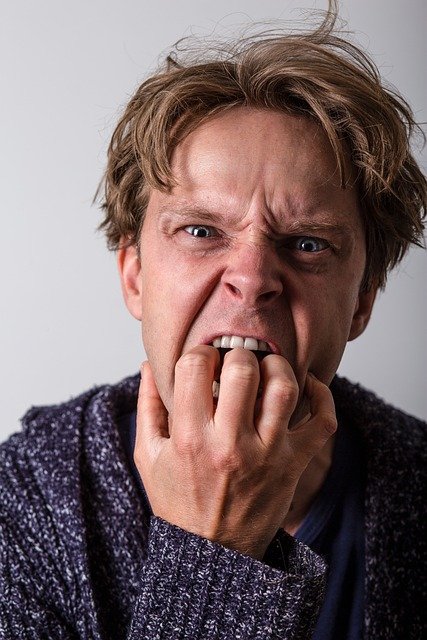 Hass-hate-Hassfantasien-Hetzer-Hassgegner-Hasstiraden-Hassreaktion-Hassrede-Hassspirale-Hasssprache-Aggression-Verbitterung-Kritisches-Netzwerk-Hetzkampagne