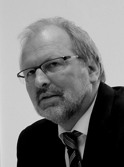 Heinz-Peter-Meidinger-Deutscher-Lehrerverband-Lehrermangel-Lehrerausbildung-Quereinsteiger-Lehramtsstudium-Kritisches-Netzwerk-Lehrernachwuchs-Bildungsnotstand-Bildungsmisere