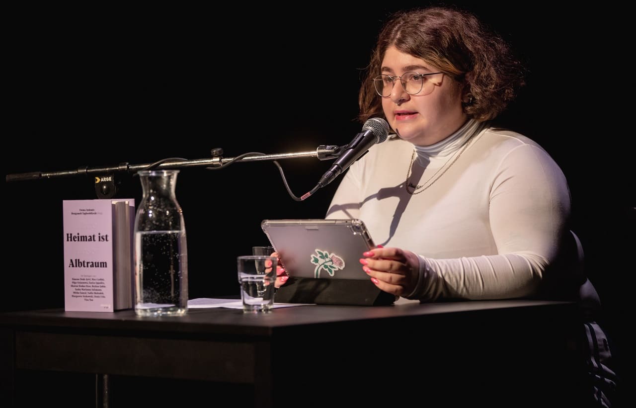 Hengameh-Yaghoobifarah-Meinungsmuell-taz-All-cops-are-berufsunfaehig-Agitation-Muellmenschen-Verunglimpfung-nichtbinaere-Person-Kritisches-Netzwerk-Queer-Theorie