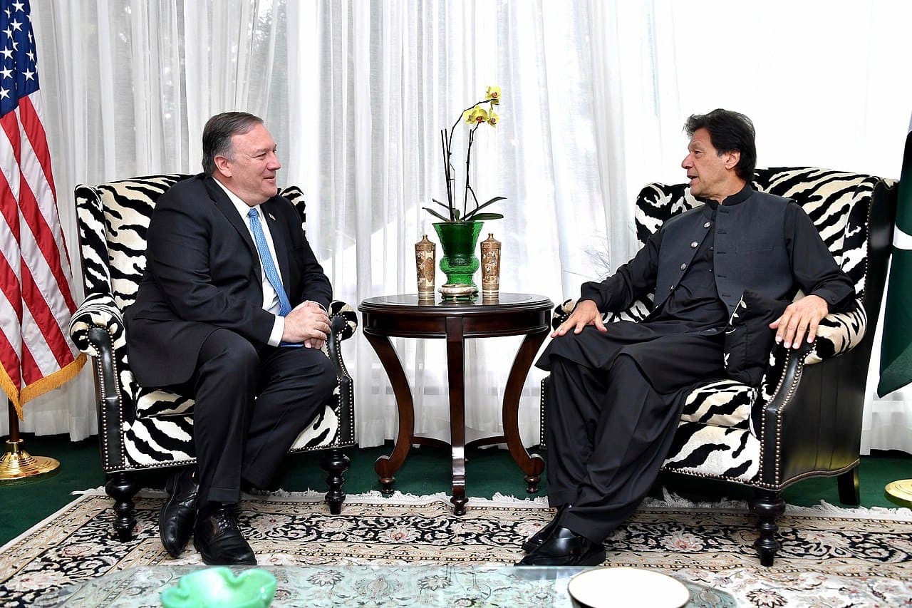 Imran-Ahmad-Khan-Niazi-Pakistan-Tehreek-e-Insaf-Lahore-Islamabad-Kritisches-Netzwerk-Britisch-Indien-Ethnisch-religioese Konflikte-Korruption-Dysfunktionalitaet