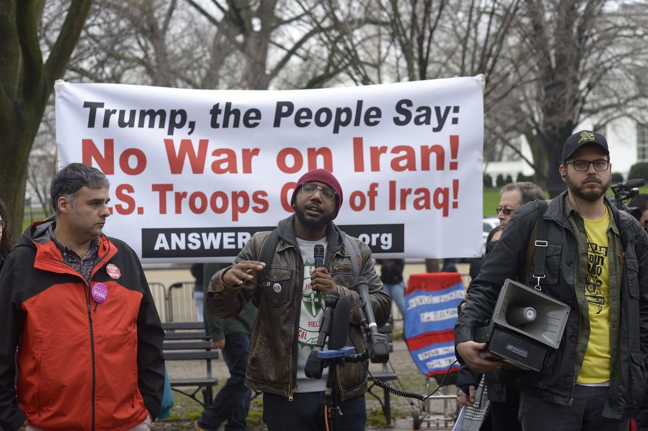 Iran-DC-Protests-Trump-International-Hotel-Pennsylvania-Avenue-Lafayette-Park-White-House-Aggressionspolitik-Massenproteste-Kritisches-Netzwerk-US-troops-Friedensbewegung