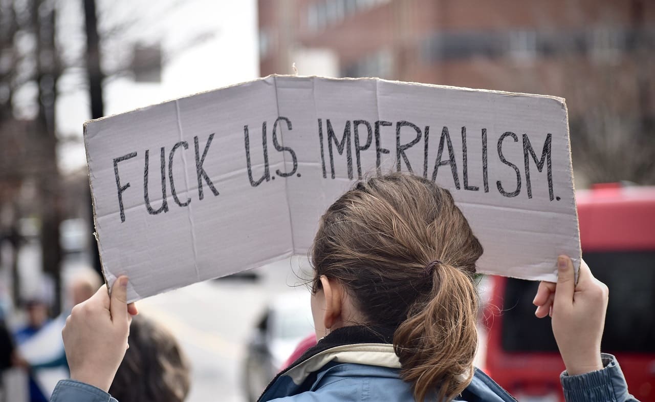 Iran-FUCK-US-USA-IMPERIALISM-war-crimes-Geopolitik-Geostrategie-Staatsterrorismus-Weltordnung-world-order-Kritisches-Netzwerk-NATO-Kriegstreiber-Kriegstrommelei