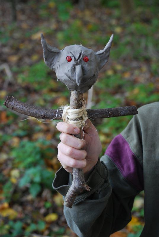 Irrwicht-Boggart-Kreatur-Hausgeist-genius-loci-Hausgespenst-Kobolt-Volksglauben-Plagegeist-Poltergeist-Geistwesen-Mythen-Schutzgeister-Bug-Bugbear-Bogey-Bogun-Bogeyman