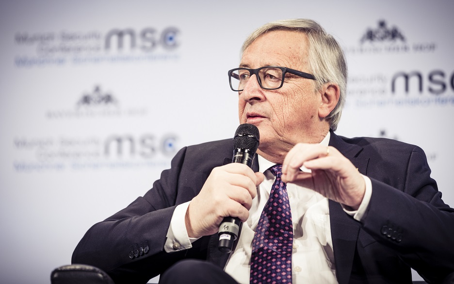 jean-claude-juncker-europaeische-verteidigungsunion-kommission-union-emanzipation-aufruestung-kriegstrieber-kriegshetzer-kritisches-netzwerk-nato-russland-bashing-russlandbashing.jpg