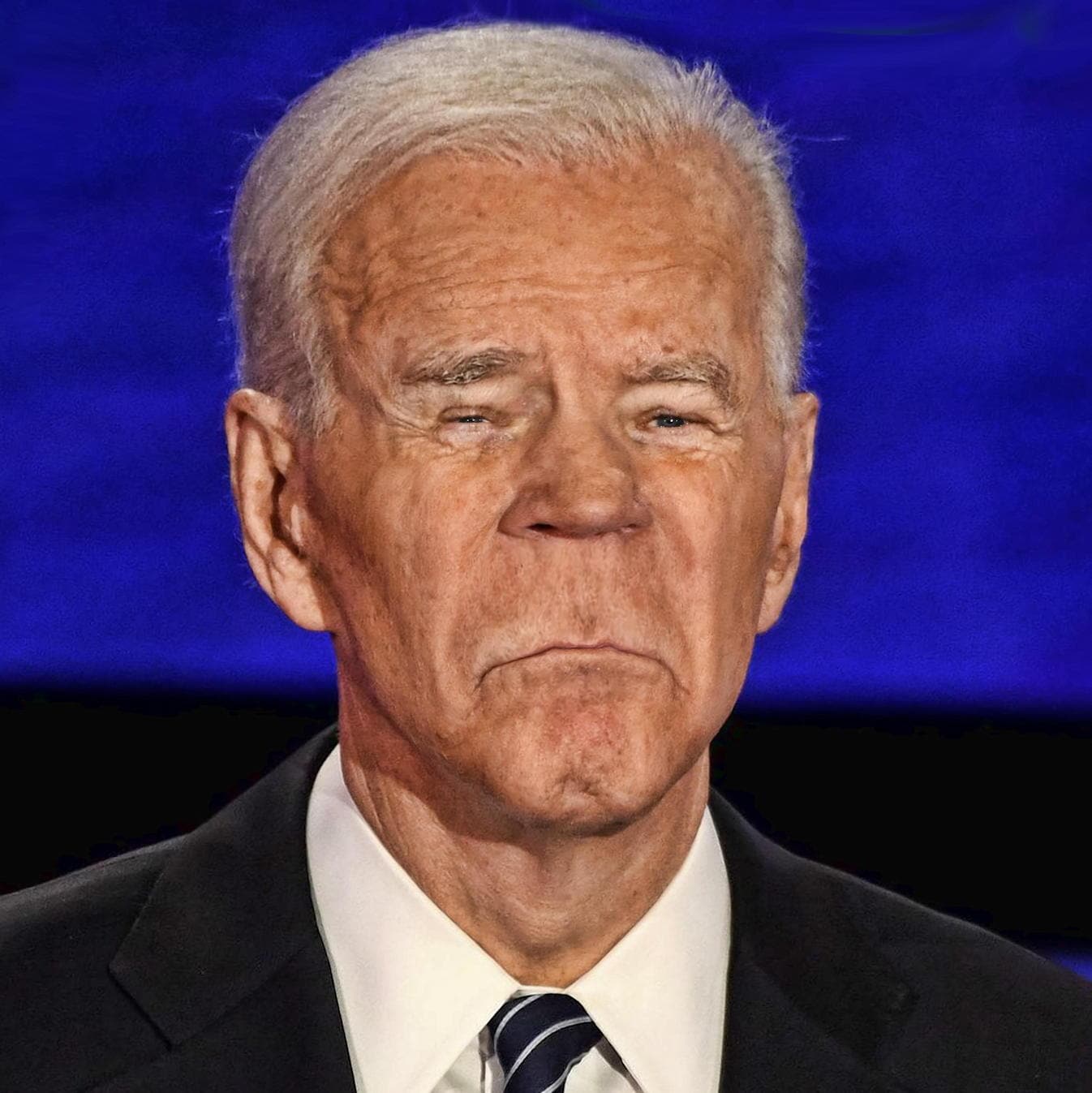 Joe-Biden-Neopuritaner-Politmarionette-Sleepy-Creepy-Neopuritanismus-Kritisches-Netzwerk-kognitive-Dissonanz-Elitenherrschaft-Suprematismus-white-supremacy