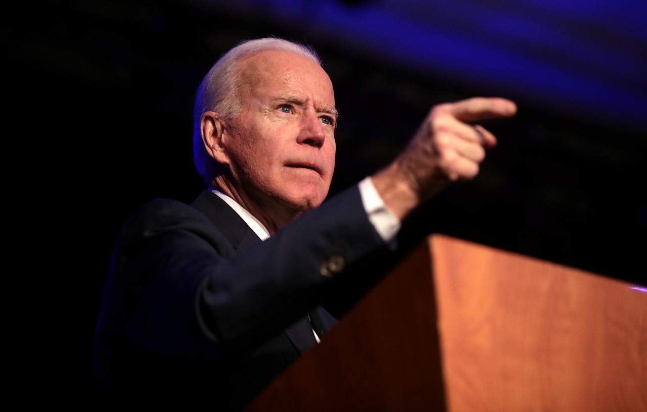 Joe-Joseph-Biden-Democratic-Party-Neokonservatismus-Neokonservative-Neoliberalismus-Neopuritanismus-Kritisches-Netzwerk-exploitative-neoliberalism-neocons-Walmart