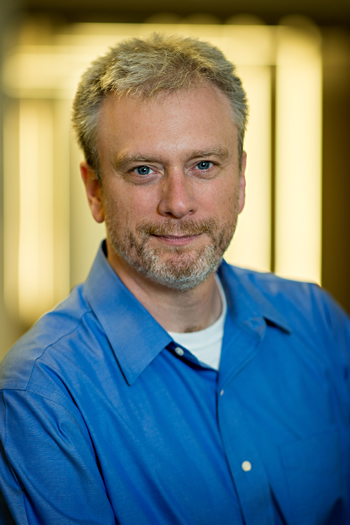 Joshua-Fairfield-Washington-and-Lee-University-Kritisches-Netzwerk-Owned-Property-Privacy-New-Digital-Serfdom-Privatsphaere-Ueberwachungskapitalismus-Allesnetz