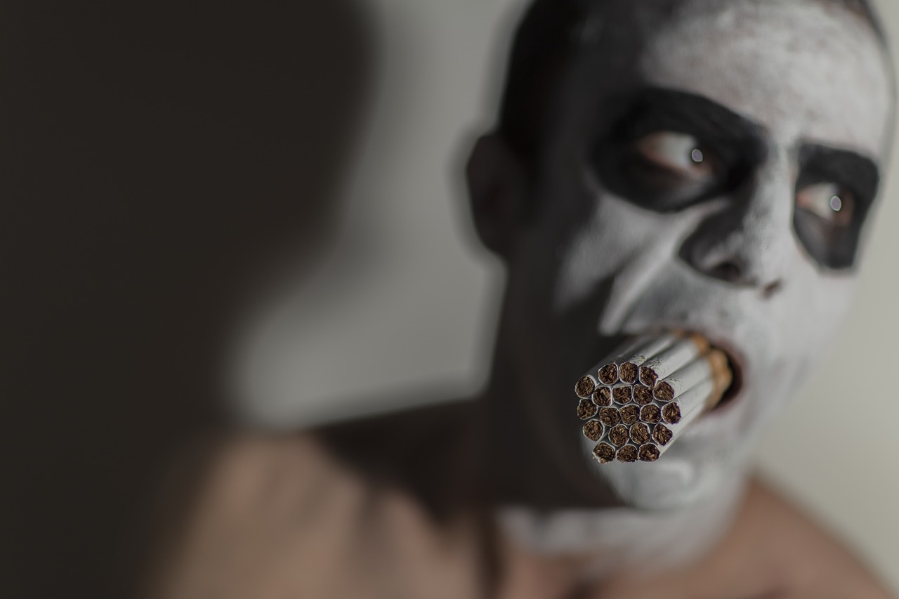 Kognitive_Psychologie_Stoerung_Verzerrung_Wahrnehmung_Durchdrehen_Bewusstseinsverzerrung_Angstsymptome_Kontrollverlust_Kritisches-Netzwerk