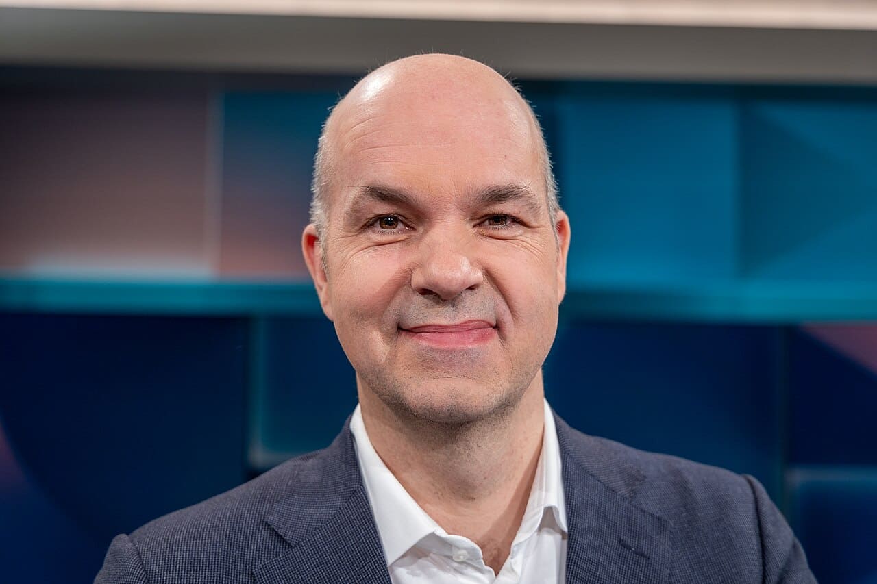 Marcel_Fratzscher_Makrooekonomie_DIW_verpflichtendes_intellektuelle_Verirrung_Wahlrechtentzug_Energiewende_Wachstumsmotor_Realitaetsverlust_Mietmauloekonom_Umverteilung_Kritisches-Netzwerk
