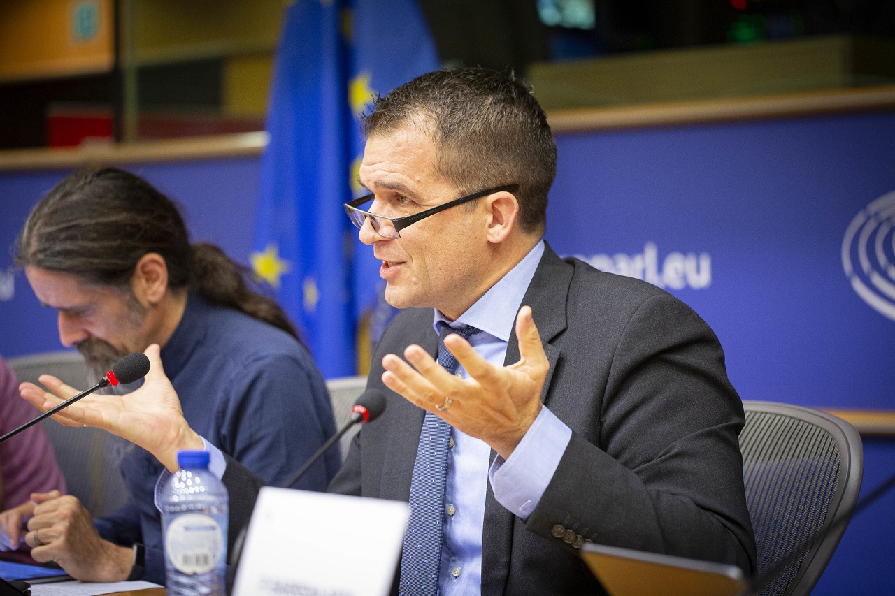 Nils-Melzer-Kriegsverbrechen-war-crimes-torture-human-rights-Menschenrechte-UN-Special-Rapporteur-Kritisches-Netzwerk-Julian-Assange-psychologische-Folter-Wikileaks