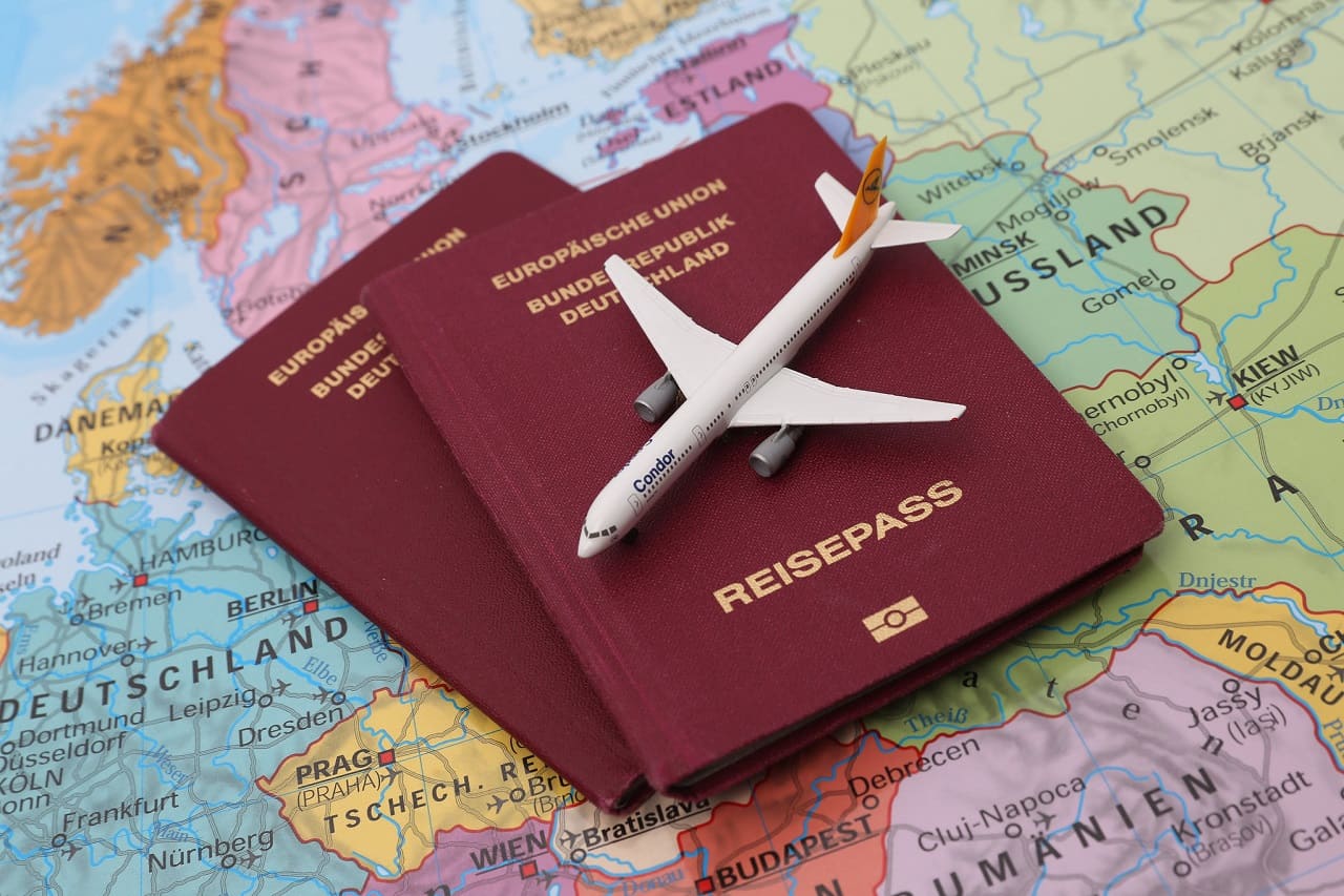 Reisepass_Reisepassentzug_Reisepassentziehung_Passentziehung_Passentzug_PassG_Passgesetz_Passversagung_personenbezogene_Daten_Kritisches-Netzwerk