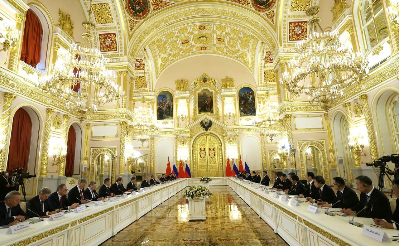 Russisch-chinesische-Gespraeche-2023-3-Gespraechsdelegation-Handelsabkommen-Handelsinteressen-Wirtschaftskooperation-Kritisches-Netzwerk