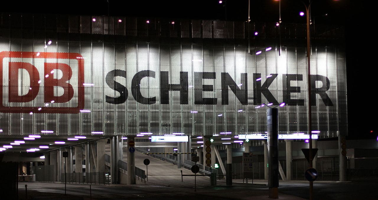 Schenker-AG-Logistikkonzern-Deutsche-Bahn-Containertransport-Schienengueterverkehr-Schienennetz-Kritisches-Netzwerk-Logistikdienstleister-Viinikkala-Vantaa-Finland