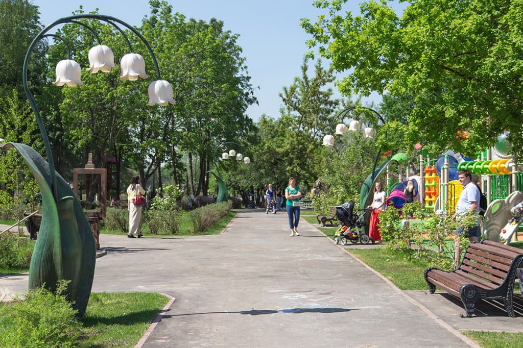 Staatsgut-Sowchos-Sowchose-Sovkhoz-imeni-Lenina-Staatsbauernhof-sowjetischer-Mikrokosmos-Kritisches-Netzwerk-Pavel-Nikolayevich-Pawel-Nikolajewitsch-Grudinin