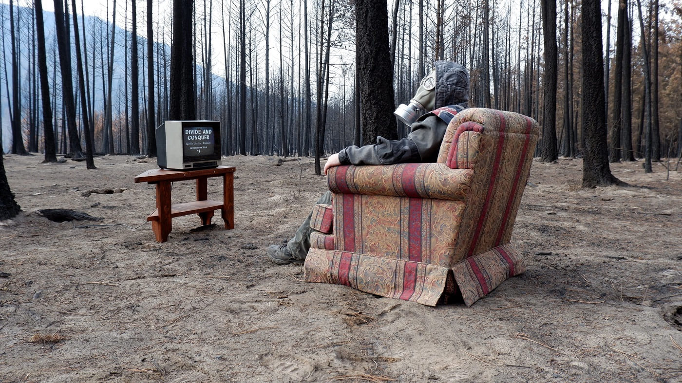 Transhumanismus_Dystopie_dystopische_Welt_Metaversum_Menschheitszerstoerung_Entvoelkerung_globale_Transformation_Depopulation_Destruktivitaet_Crazy_Crusty_Kritisches-Netzwerk