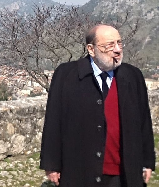 Umberto-Eco-Filosofo-Scrittore-Roccasecca-Castello-Medievale-San-Tommaso-D'Aquino-Thomas-von-Aquin-fascismo-eterno-Faschismus-Fascism-Kritisches-Netzwerk