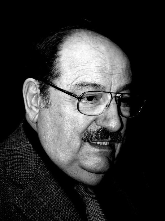 Umberto-Eco-Vergessenskunst-Privatbibliothek-Il-nome-della-rosa-Kritisches-Netzwerk-Renate-Ramge-Monte-Cerignone-Totalitarismus-Vorfaschismus-Alessandria-Bologna