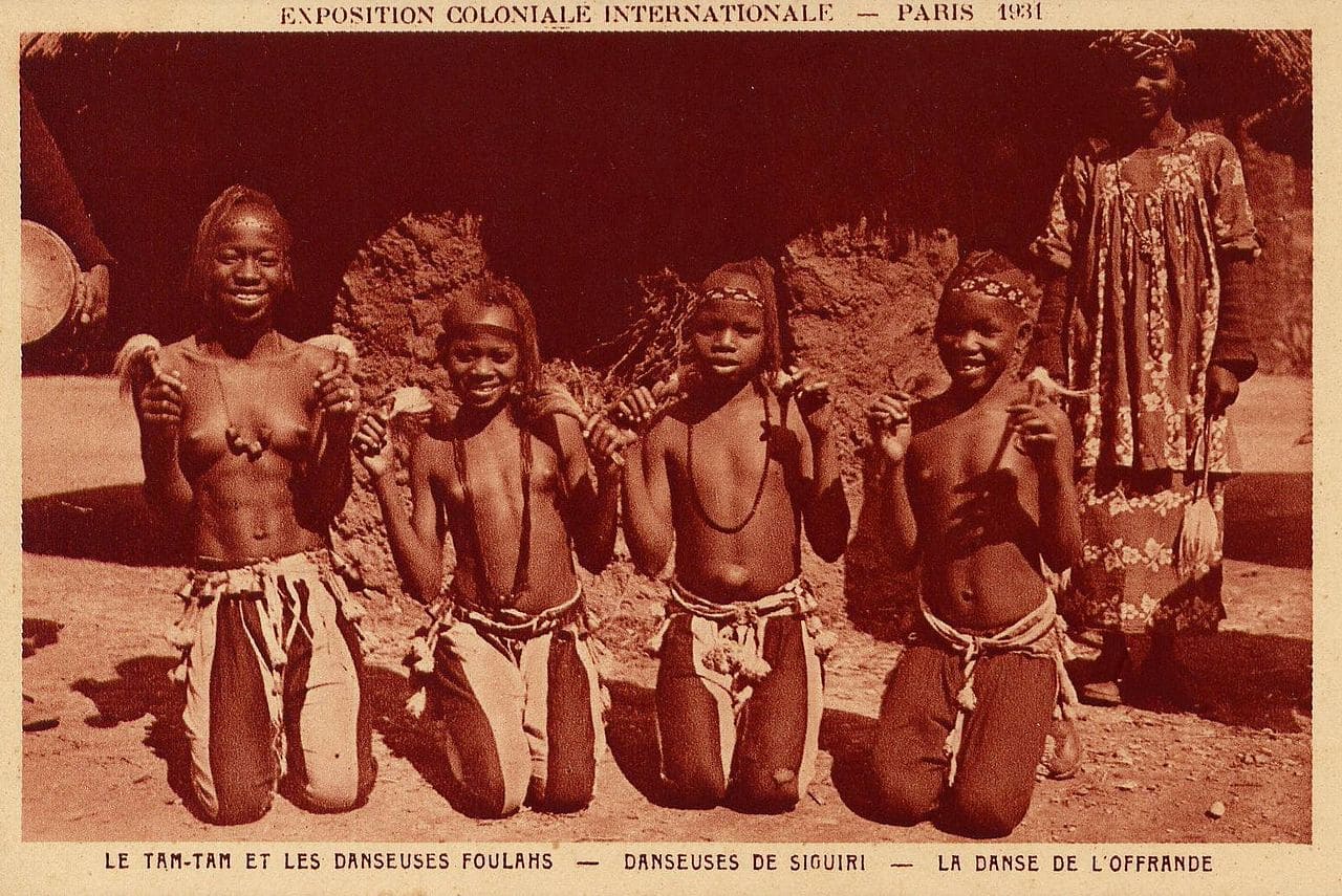 Voelkerschau_Kolonialausstellung_Kolonialschau_Menschenzoo_Kolonialgeschichte_Kolonialismus_Kolonialisten_Sklavenkinder_Sklavenschau_Kritisches-Netzwerk 